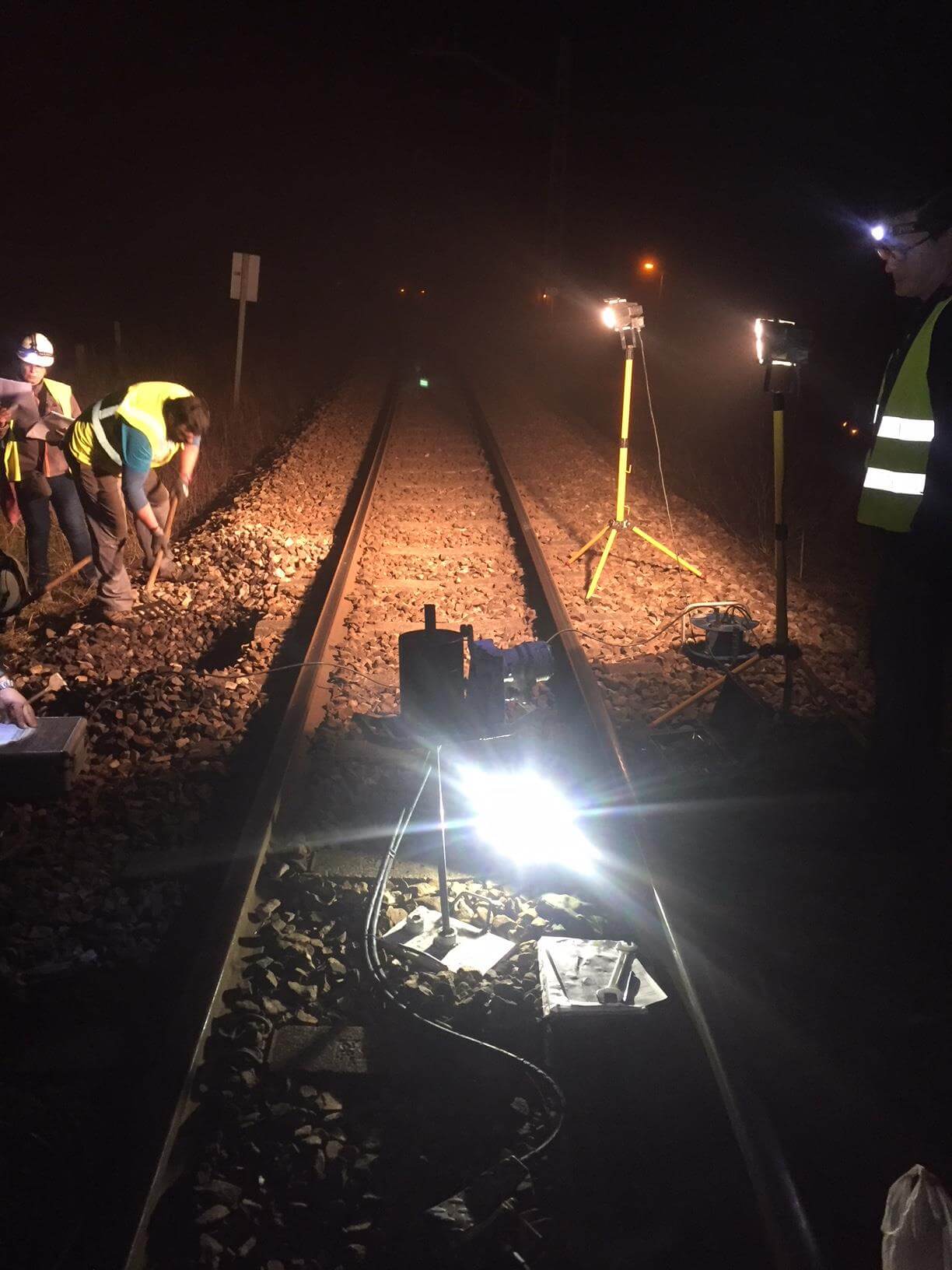 Ensayos-Penetración-Dinámica-Vía-Tren-FFCC-Geobiental-Gijon